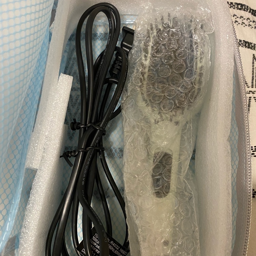 Mini heat thermal straightening brush